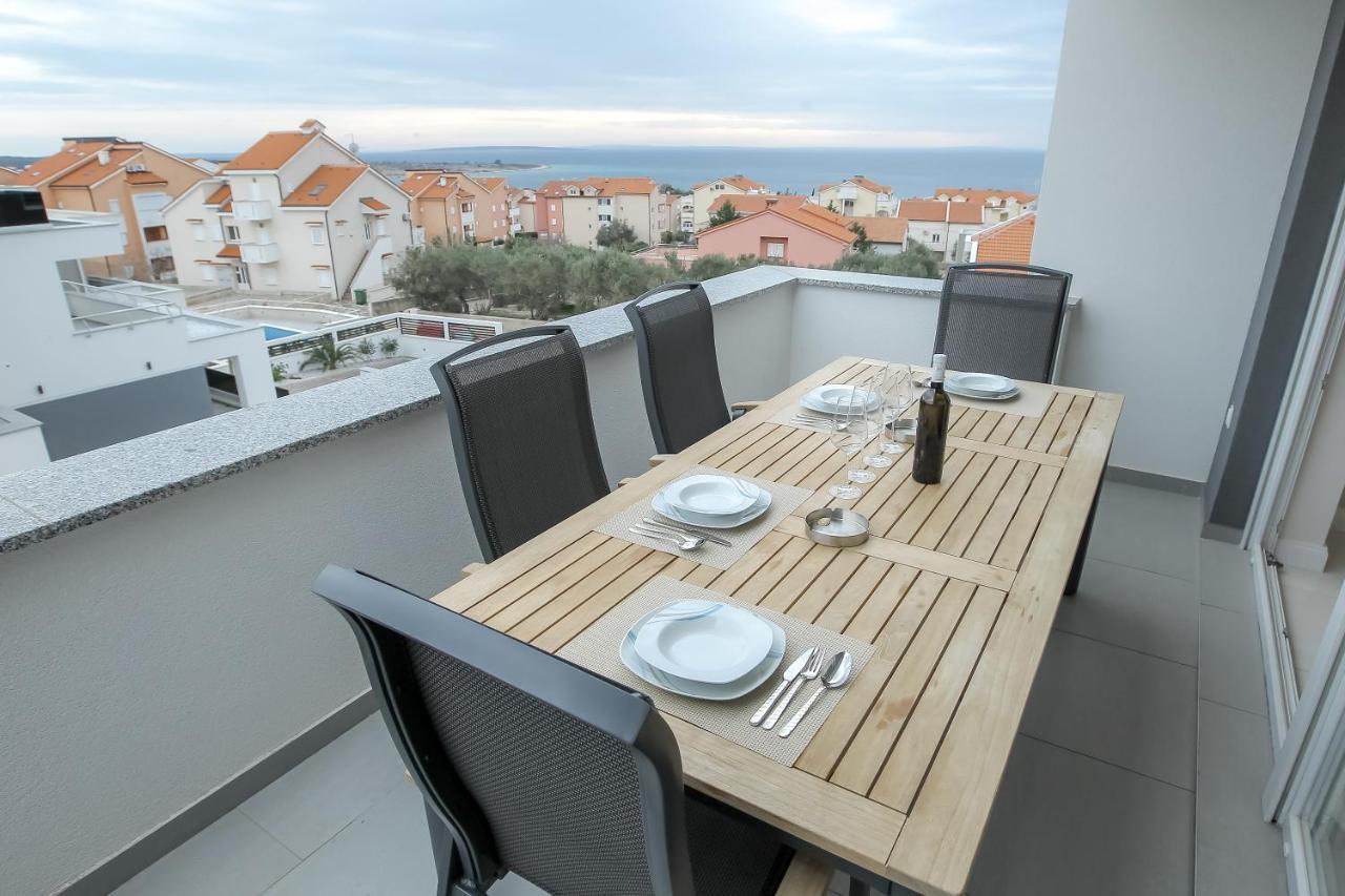 Apartments Tomana Novalja Exterior foto