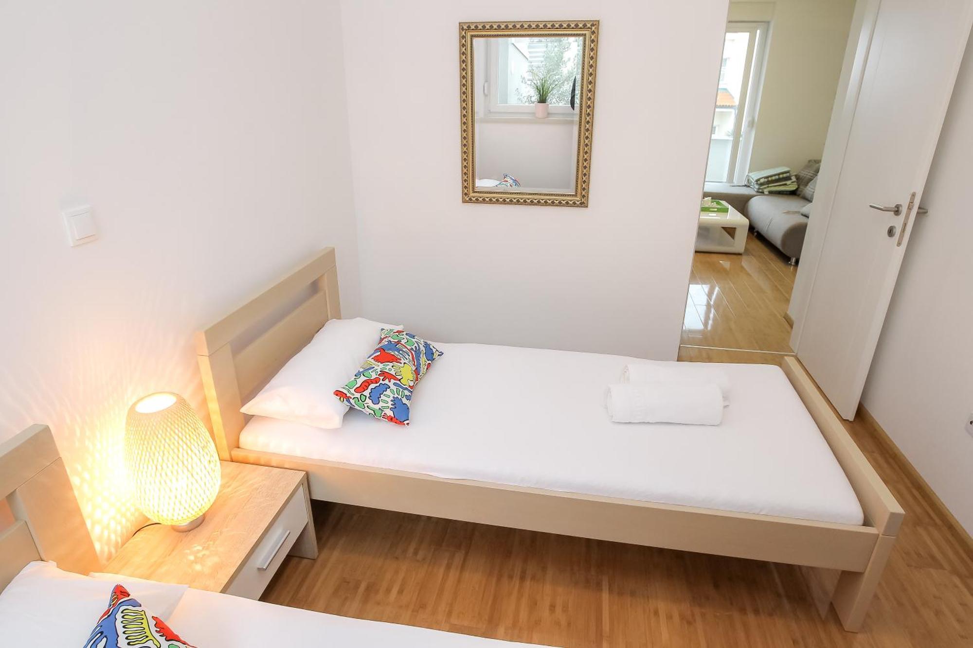 Apartments Tomana Novalja Habitación foto